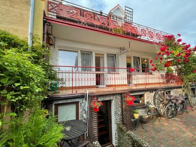 Homestay Carmen *